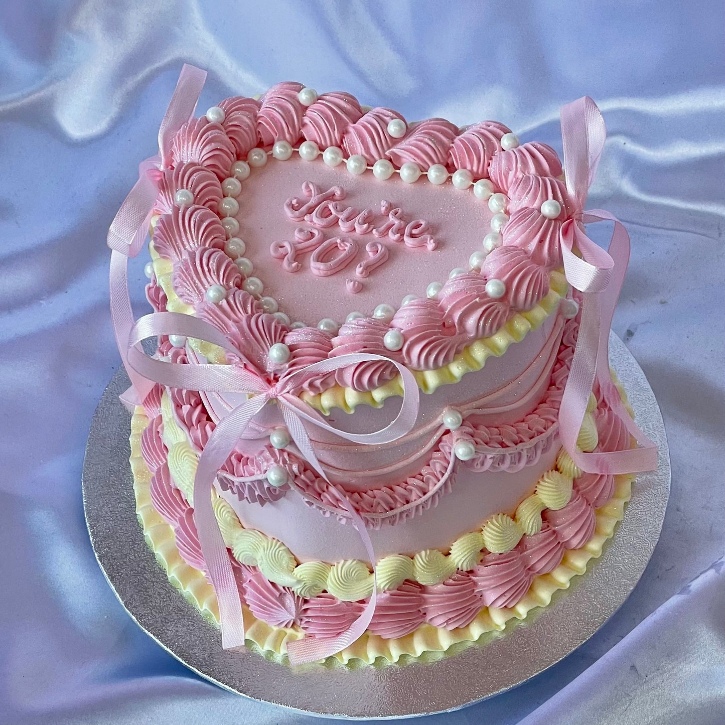 Light Pink Heart with Ribbons π