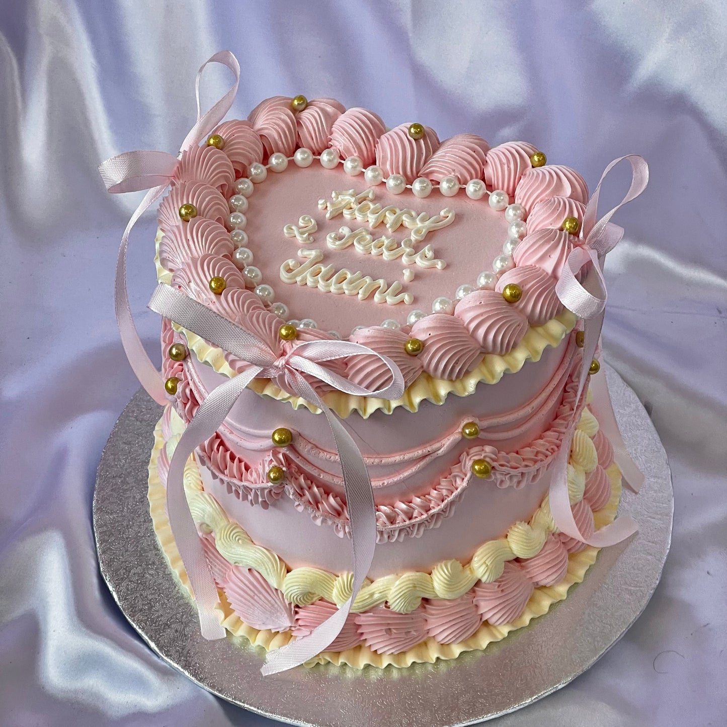 Pale Pink Heart with Ribbons π