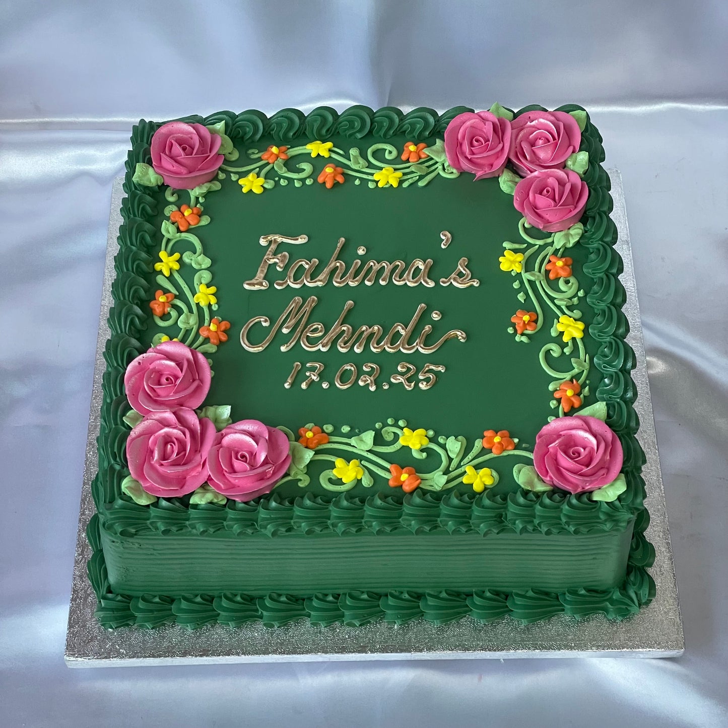 Holly Green Floral Square 🌸