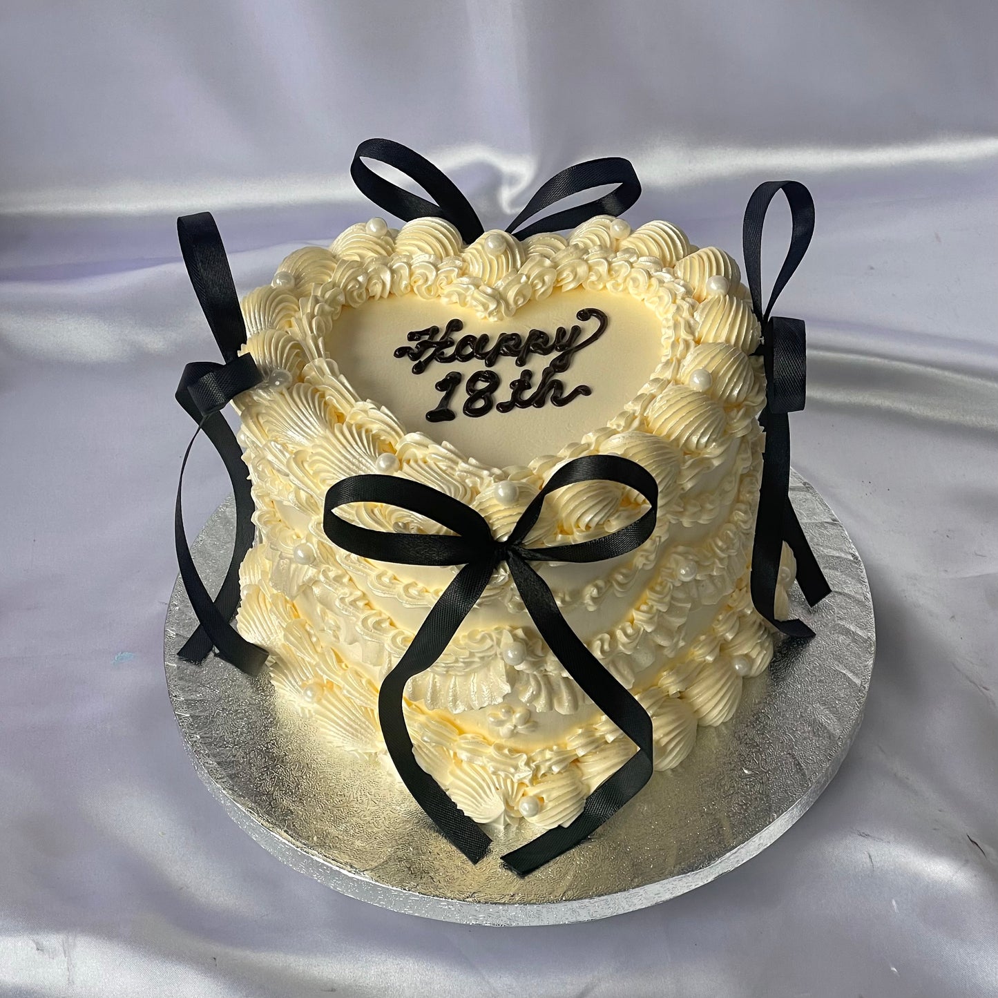 White Heart with 10mm Black Ribbons π