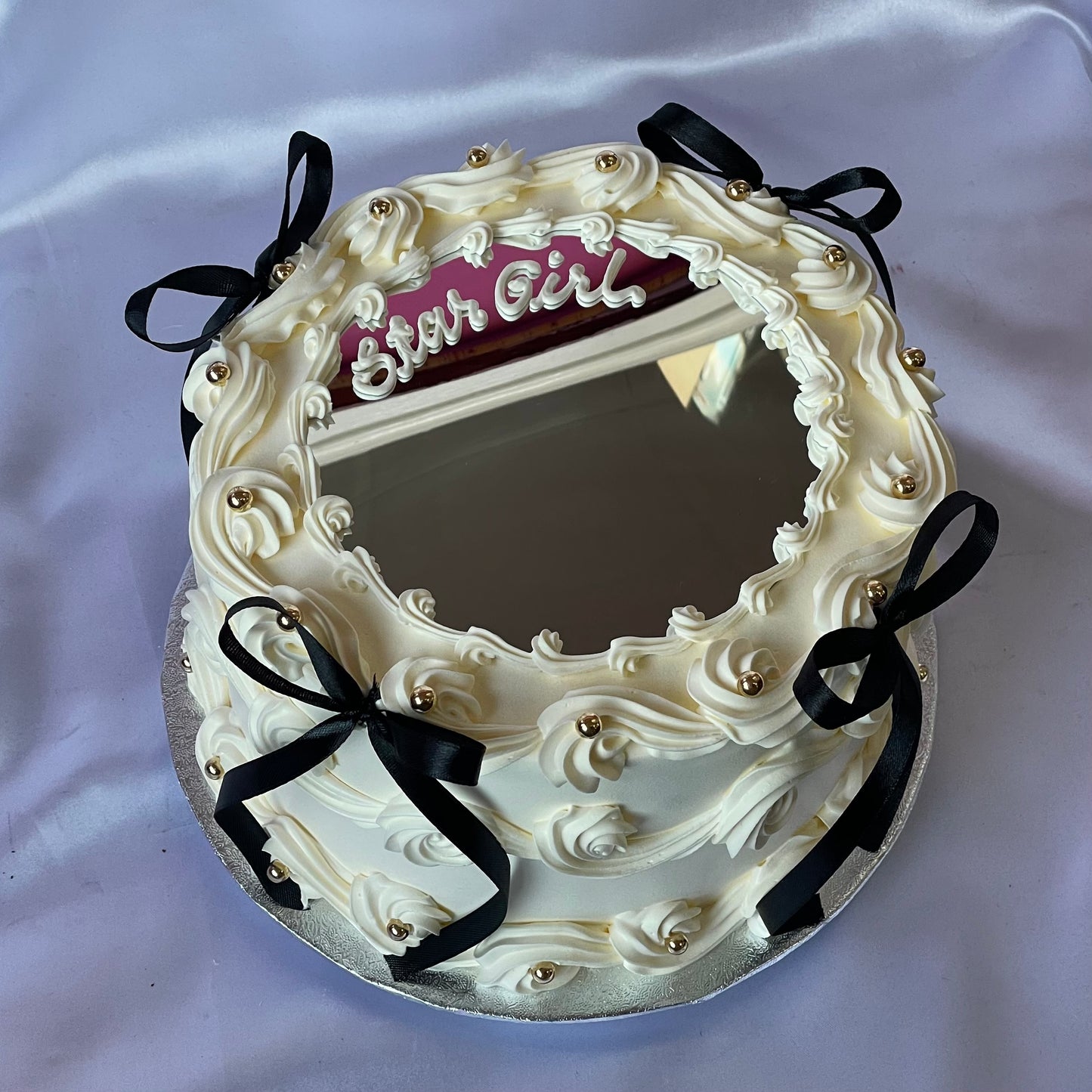 Mirror Reflection Round Cake πͺ