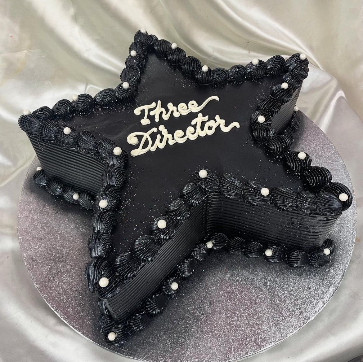 Black Star Cake ⭐️