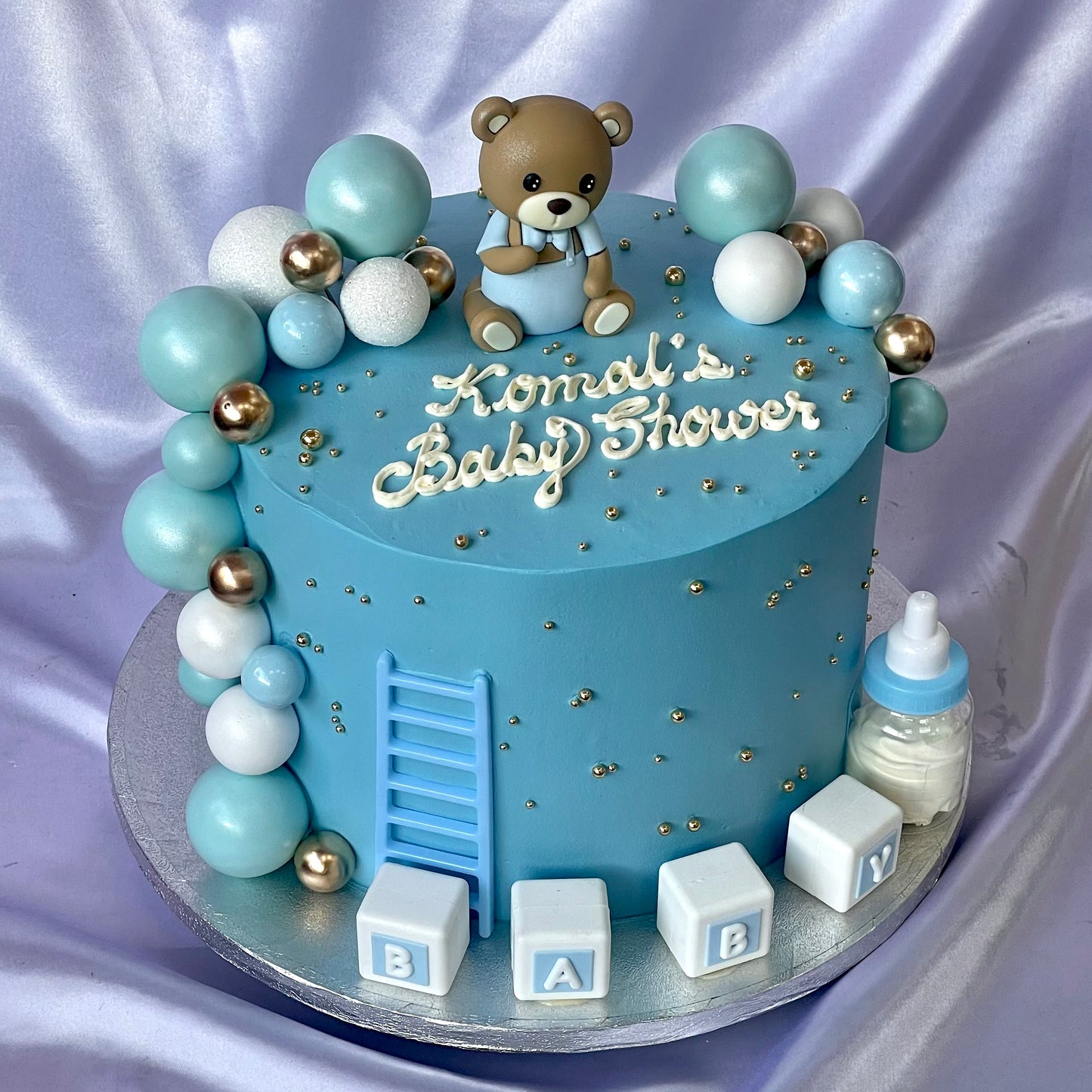 Blue Bear Cake 🧸